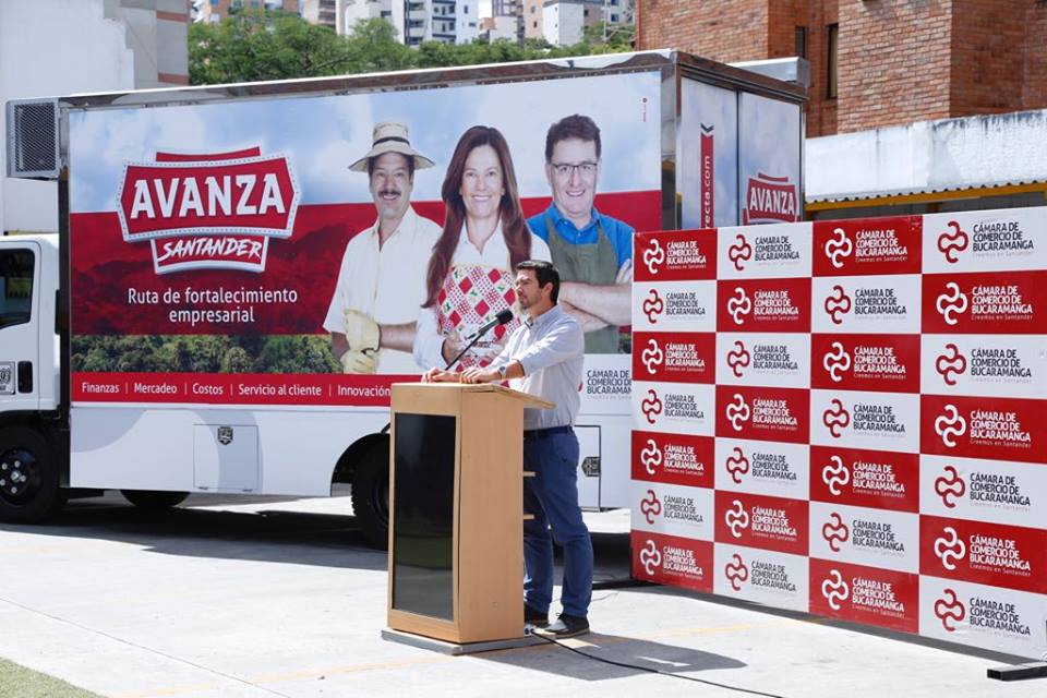 "Avanza Santander" llevará los servicios de la Cámara de Comercio de Bucaramanga a los empresarios en provincia 