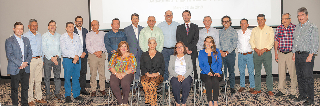 Nuevos integrantes de la Mesa Directiva de la Cámara de Comercio de Bucaramanga 