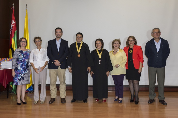Premio Compartir al Maestro, resaltó la labor de docentes en Santander